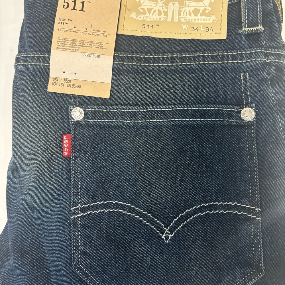 Levi's Slim 34W34L Blue Jeans with Iconic Red Tab